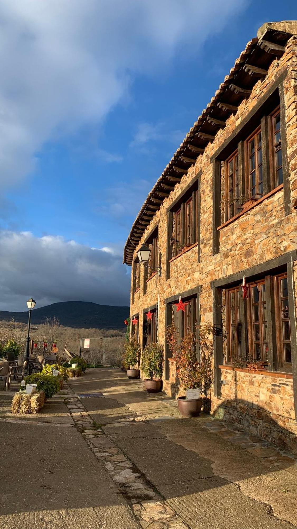 Al Viento, Alojamiento & Turismo Rural Pradena Del Rincon Buitenkant foto